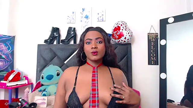 NatashaBella online show from December 20, 3:46 am