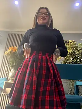 Snapshot of KoraSweett chatting on November 4, 8:19 pm KoraSweett online show from November 4, 8:19 pm