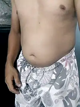 miroqui143 online show from November 12, 12:22 am