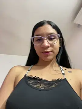 Snapshot of Danny_gonza chatting on January 17, 2:27 am Danny gonza online show from January 17, 2:27 am