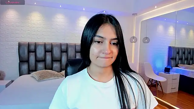 AidaJones online show from April 25, 11:46 am