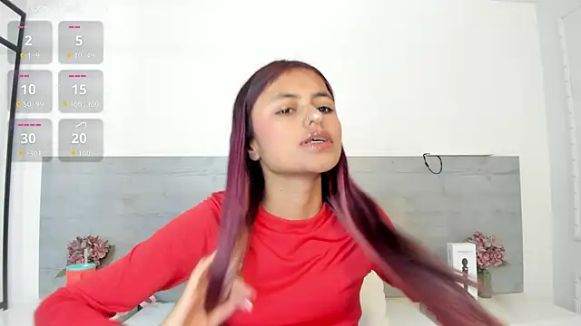 sunnyWhitee online show from June 3, 7:19 pm