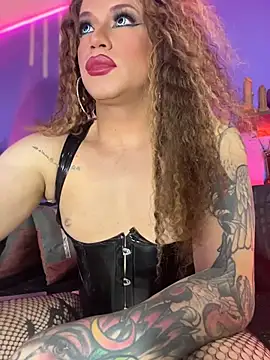 hi lucy online show from July 29, 6:33 am