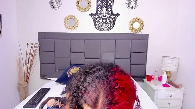 summer williams18 online show from March 14, 12:21 pm