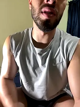 Snapshot of MaxDell chatting on September 10, 12:21 am MaxDell online show from September 10, 12:21 am