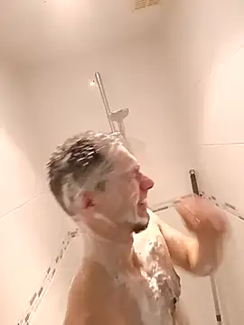 Wilsonn86 online show from November 29, 7:39 pm