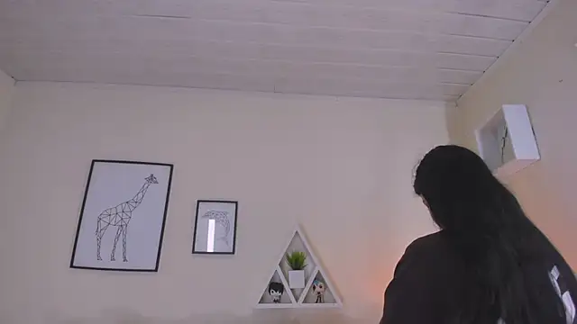 LusyKitty online show from November 14, 3:00 pm