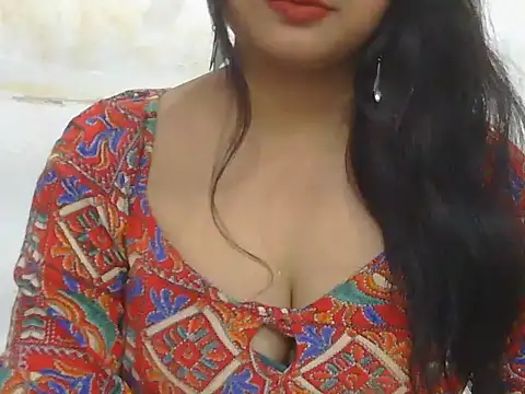 Snapshot of POOJA_199 chatting on November 25, 9:09 am POOJA 199 online show from November 25, 9:09 am