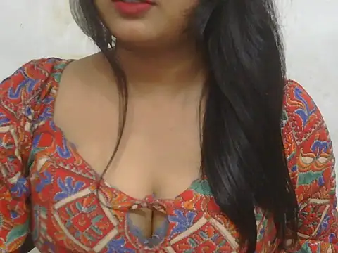 POOJA 199 online show from March 15, 8:42 am