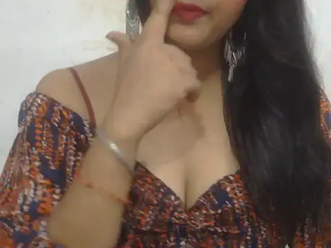 POOJA 199 online show from July 3, 7:04 am