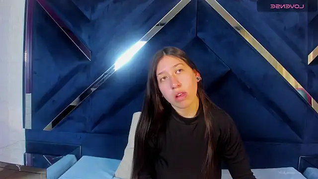 Snapshot of venusmorgan chatting on December 16, 4:34 pm venusmorgan online show from December 16, 4:34 pm