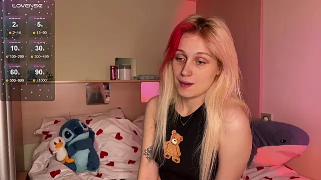  Annabel Myr  online show from September 19, 11:22 am