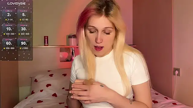  Annabel Myr  online show from October 22, 11:10 am