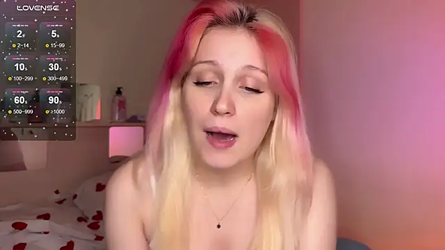  Annabel Myr  online show from December 17, 4:02 pm