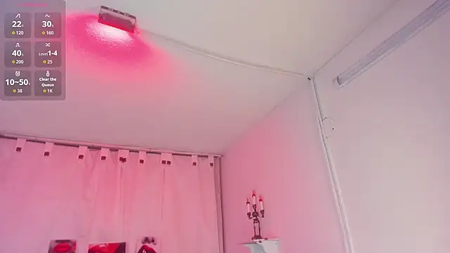 Snapshot of Trinityy__ chatting on October 10, 6:51 pm Trinityy online show from October 10, 6:51 pm