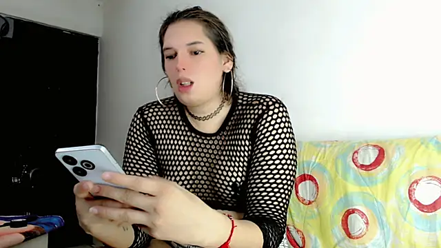 Snapshot of samanthaa_hot_ chatting on June 10, 3:18 am samanthaa hot online show from June 10, 3:18 am