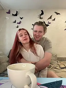 Snapshot of Hera_Mark chatting on October 19, 5:41 am Hera Mark online show from October 19, 5:41 am