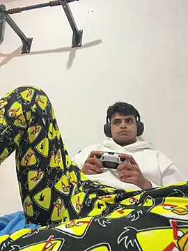 Noam7080z online show from January 9, 9:05 pm