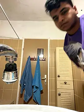 Noam7080z online show from January 11, 1:38 pm