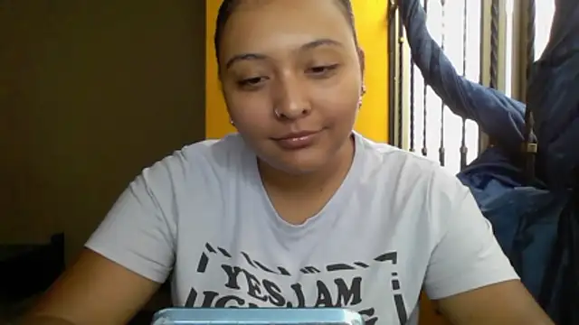 Snapshot of ALANA_150 chatting on February 12, 1:39 pm ALANA 150 online show from February 12, 1:39 pm