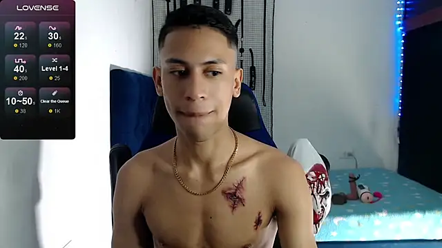 dylan apol0 online show from November 1, 1:51 am