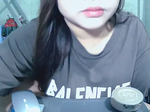 Lily3322 online show from February 27, 1:16 am