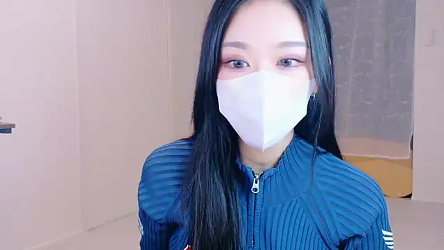 ramuchan desu online show from November 16, 1:33 am