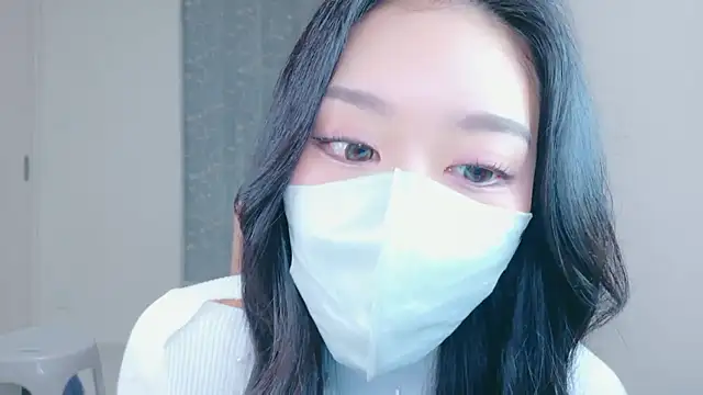 Snapshot of ramuchan_desu chatting on June 21, 12:13 am ramuchan desu online show from June 21, 12:13 am
