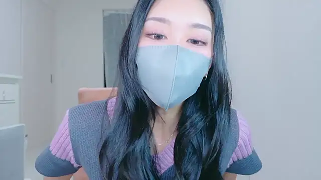 Snapshot of ramuchan_desu chatting on July 10, 12:37 am ramuchan desu online show from July 10, 12:37 am