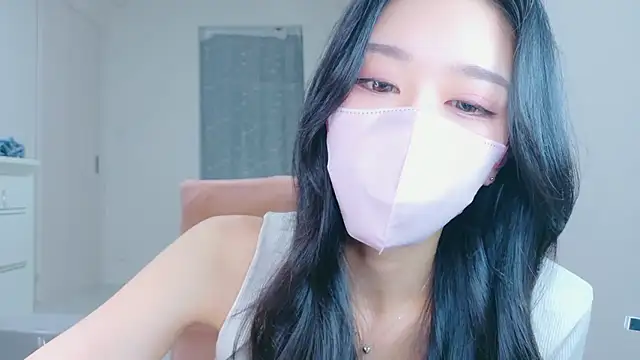 Snapshot of ramuchan_desu chatting on July 19, 12:14 am ramuchan desu online show from July 19, 12:14 am