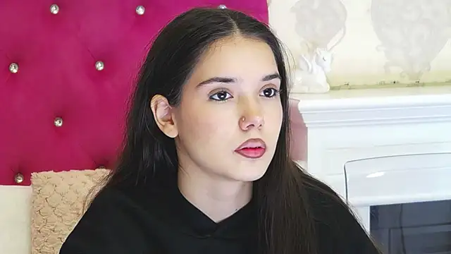AlexisDevine online show from May 28, 4:21 am