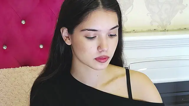 AlexisDevine online show from June 28, 4:29 am