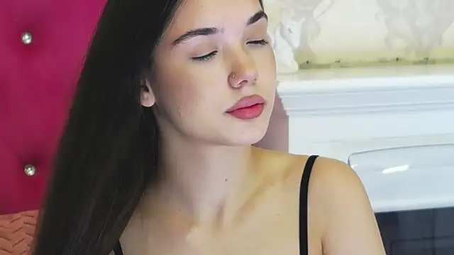 AlexisDevine online show from July 3, 4:30 am