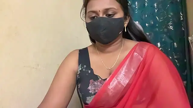 Snapshot of Pavani-Sexy chatting on May 26, 7:43 pm Pavani-Sexy online show from May 26, 7:43 pm