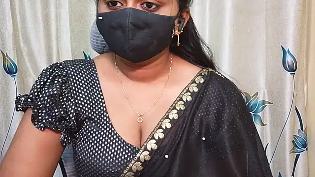 Pavani-Sexy online show from August 2, 6:12 am