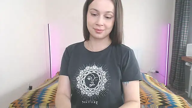 Snapshot of lustxSALLY chatting on July 20, 6:28 am lustxSALLY online show from July 20, 6:28 am