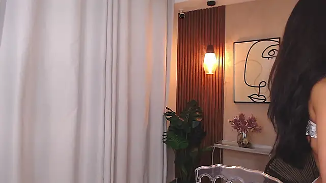 Lia Mar  online show from February 10, 6:23 pm