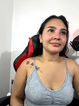 meli  brown online show from November 21, 3:49 am