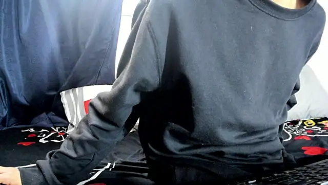 Snapshot of TheCyberIncubus chatting on November 27, 3:25 pm TheCyberIncubus online show from November 27, 3:25 pm