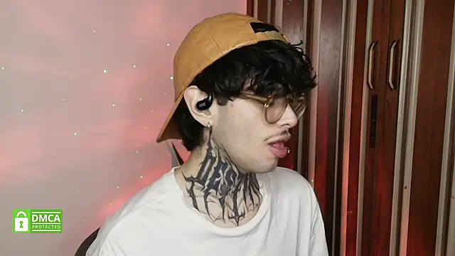 Mihail leroy online show from February 5, 5:34 am