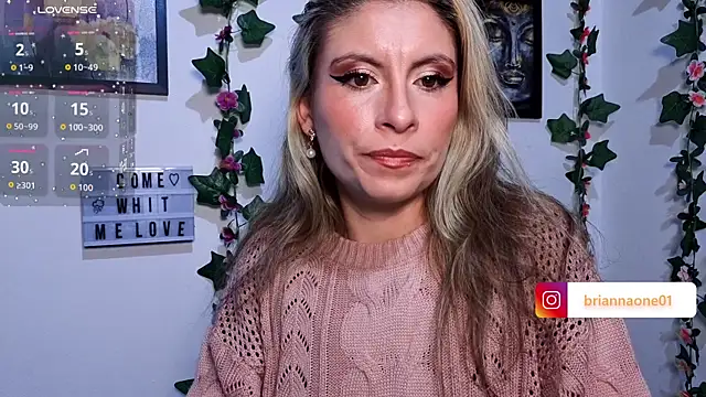 Snapshot of brianna_smoke chatting on May 13, 4:32 am brianna smoke online show from May 13, 4:32 am