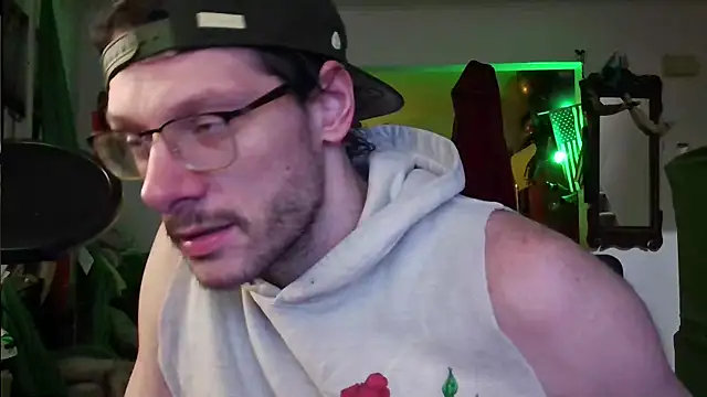 MasterDaddyCool online show from October 20, 2:01 am