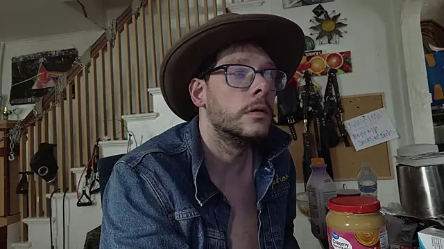 MasterDaddyCool online show from April 26, 7:33 pm