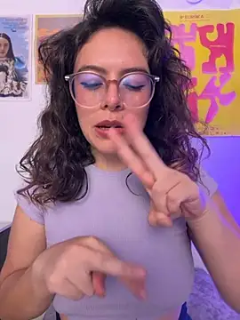 Katheerine online show from October 22, 1:06 am