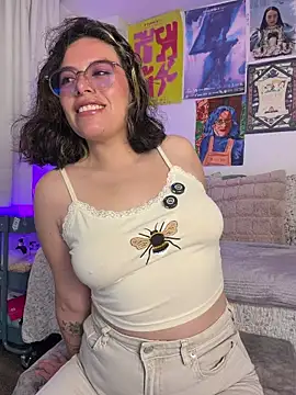 Katheerine online show from May 4, 2:07 am