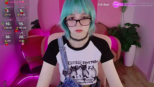 Snapshot of CoralineYoung chatting on July 23, 10:24 am CoralineYoung online show from July 23, 10:24 am