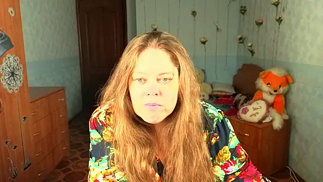 Snapshot of Audrey_Aura chatting on November 13, 5:06 am Audrey Aura online show from November 13, 5:06 am