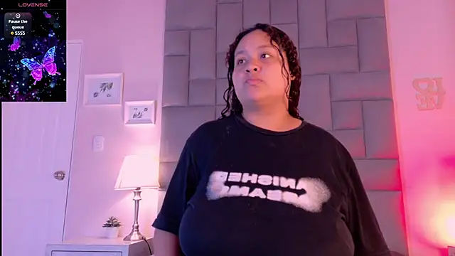 KITY HILL online show from September 16, 5:08 am