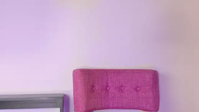 KITY HILL online show from October 19, 4:35 am