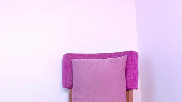 KITY HILL online show from February 14, 3:47 am